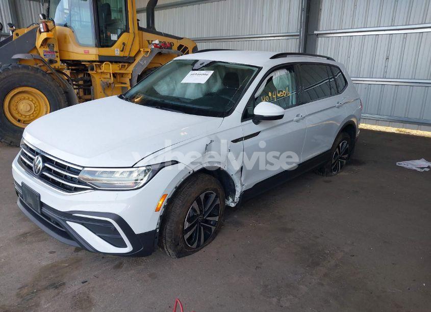 Photo 2 of 2023 Volkswagen Tiguan 2.0T S (VIN 3VVFB7AX7PM089969)