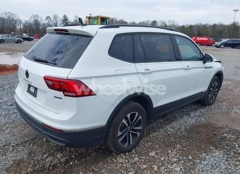 Photo 4 of 2024 Volkswagen Tiguan 2.0T S (VIN 3VVFB7AX9RM029971)