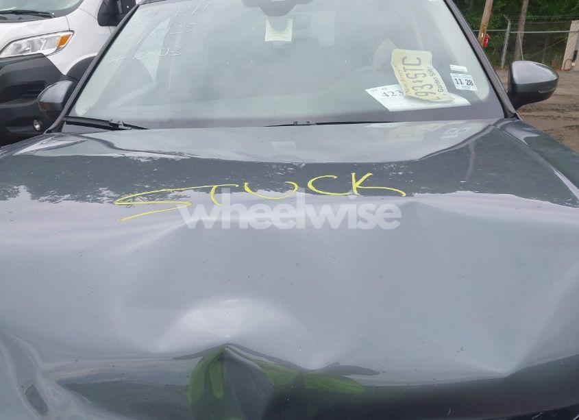 Photo 10 of 2024 Volkswagen Tiguan 2.0T S (VIN 3VVFB7AX9RM041943)