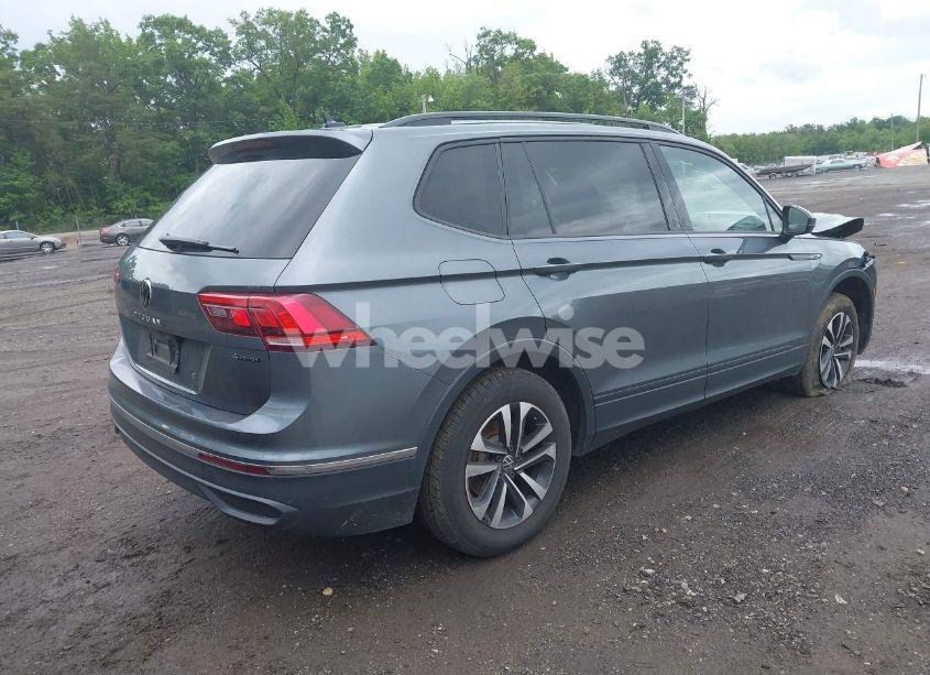 Photo 4 of 2024 Volkswagen Tiguan 2.0T S (VIN 3VVFB7AX9RM041943)