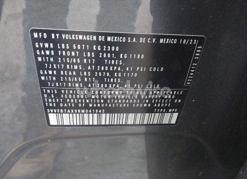 Photo 9 of 2024 Volkswagen Tiguan 2.0T S (VIN 3VVFB7AX9RM041943)
