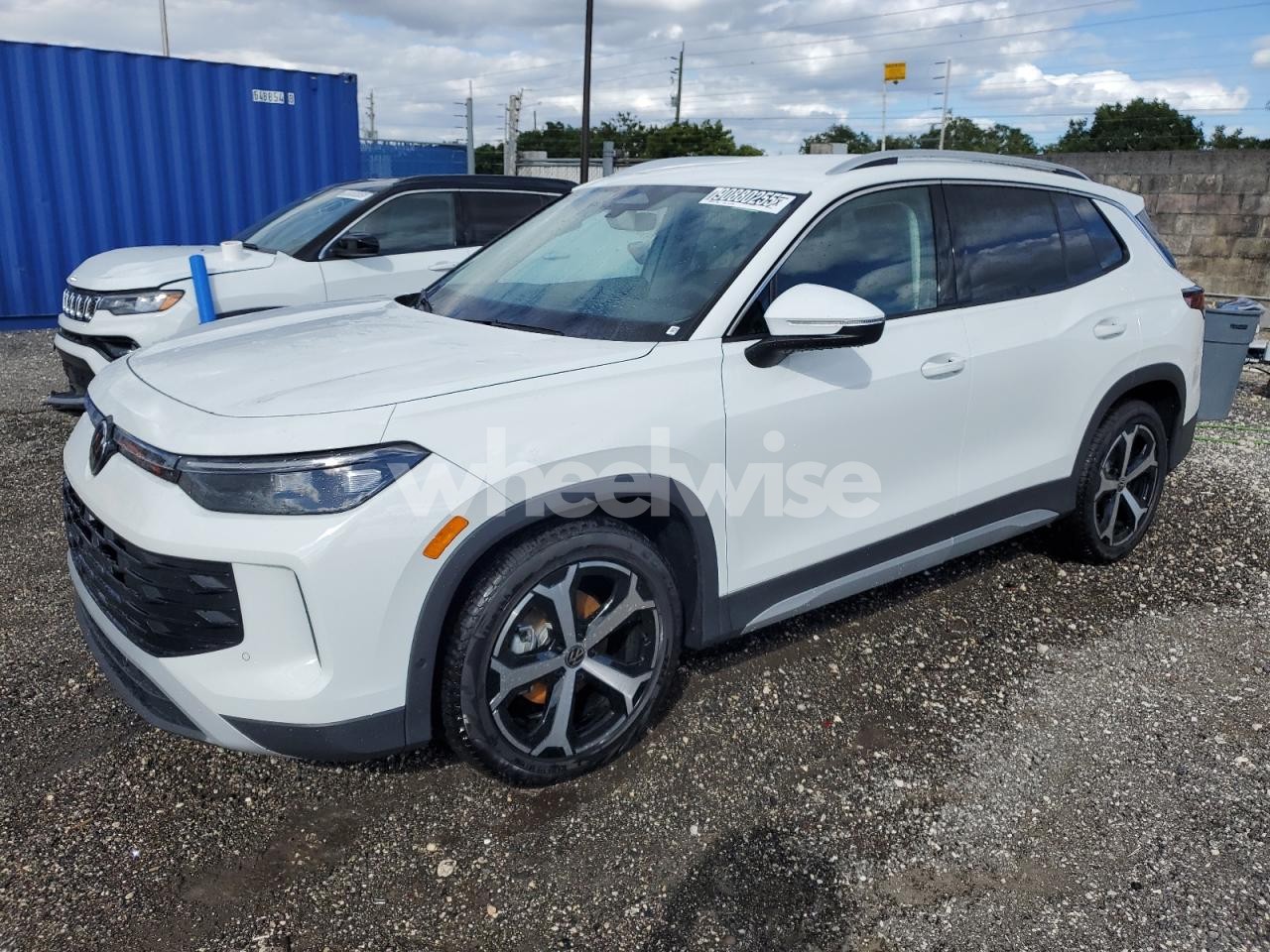 2026 VOLKSWAGEN TIGUAN SE (VIN 3VVFR7RMXTM014795) main photo