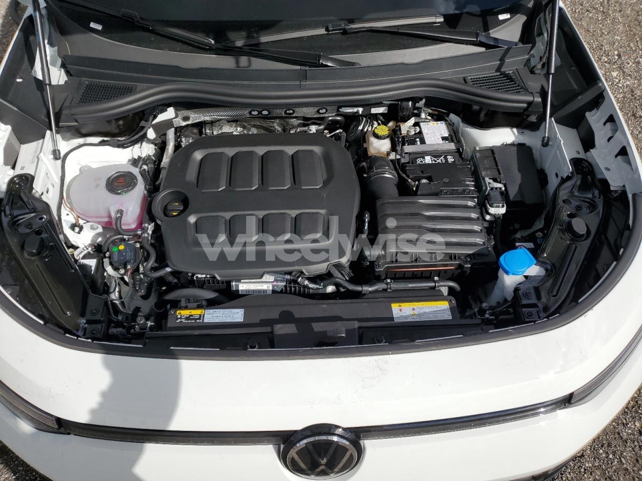 Photo 11 of 2026 VOLKSWAGEN TIGUAN SE (VIN 3VVFR7RMXTM014795)