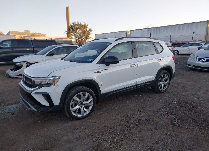 Photo 2 of 2023 Volkswagen Taos 1.5T S (VIN 3VVFX7B23PM344895)