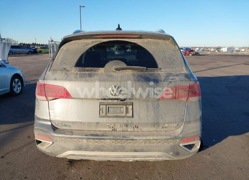 Photo 17 of 2022 Volkswagen Taos 1.5T SEL (VIN 3VVJX7B27NM026172)