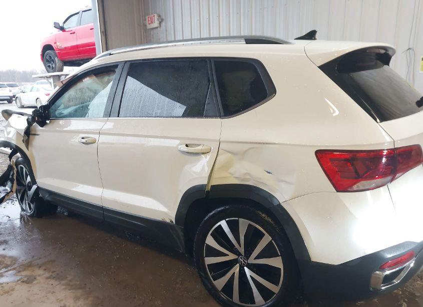 Photo 13 of 2022 Volkswagen Taos 1.5T SE (VIN 3VVLX7B20NM067610)