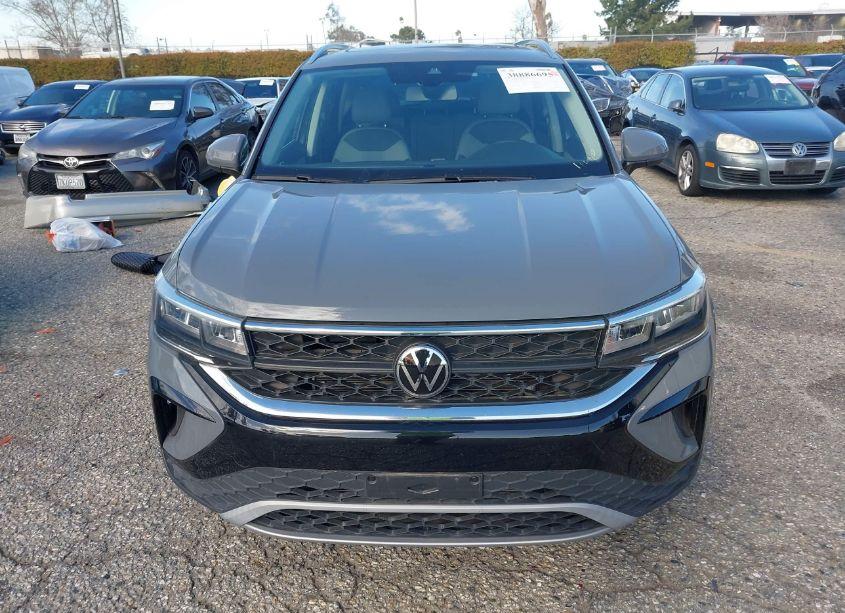 Photo 11 of 2022 Volkswagen Taos 1.5T SE (VIN 3VVLX7B20NM093253)