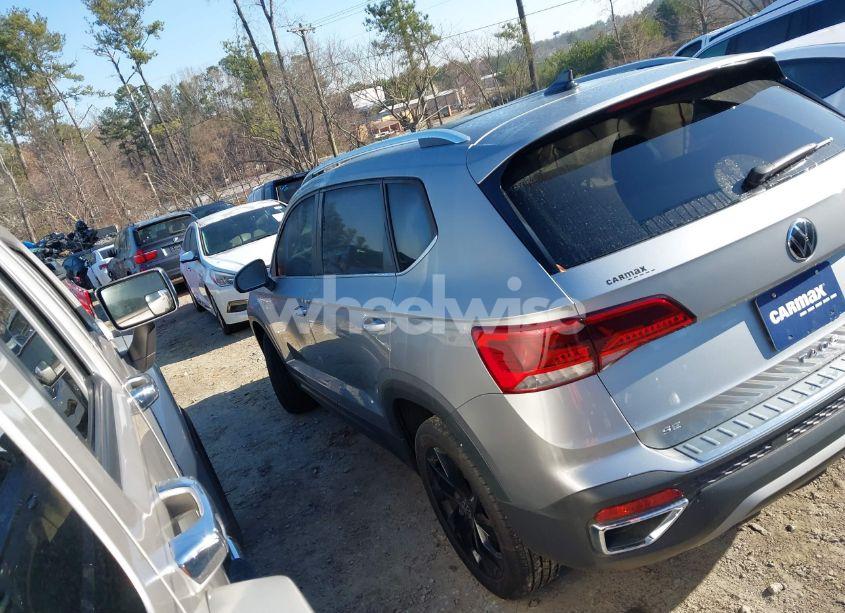 Photo 14 of 2022 Volkswagen Taos 1.5T SE (VIN 3VVLX7B22NM067141)