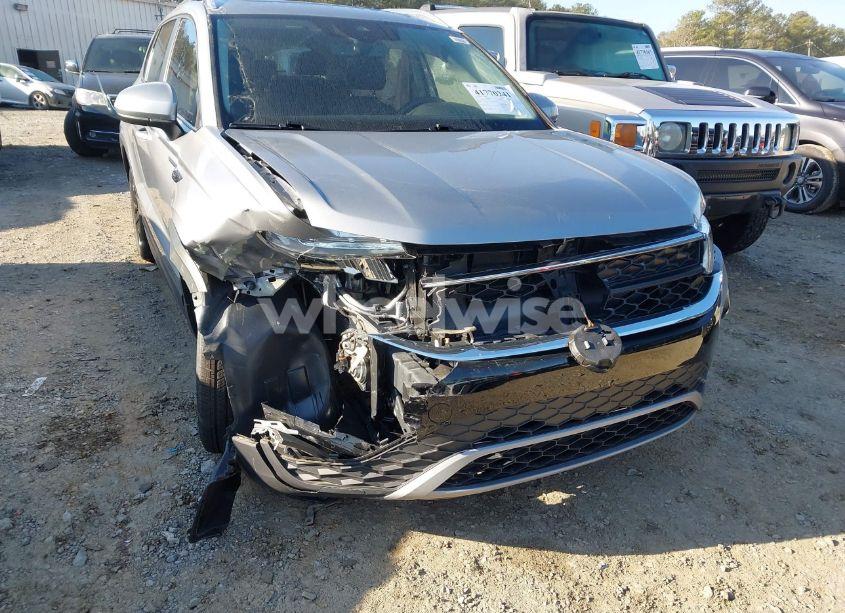 Photo 17 of 2022 Volkswagen Taos 1.5T SE (VIN 3VVLX7B22NM067141)