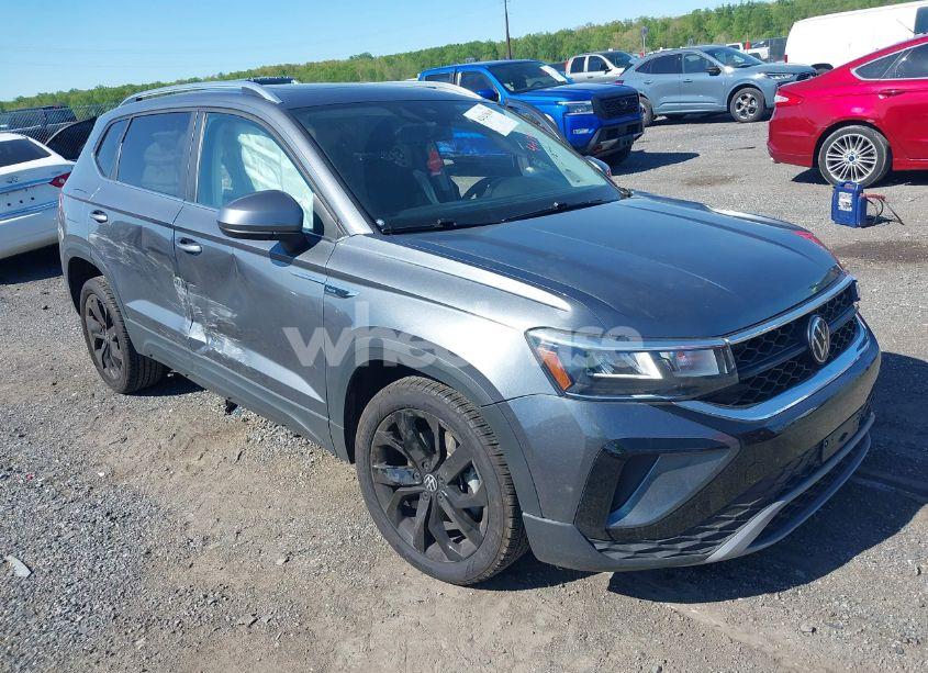 2022 Volkswagen Taos 1.5T SE (VIN 3VVLX7B23NM083106) main photo