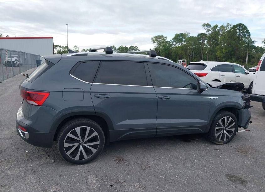 Photo 13 of 2022 Volkswagen Taos 1.5T SE (VIN 3VVLX7B24NM087892)