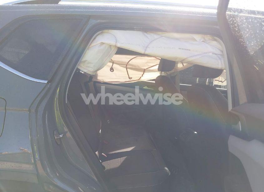 Photo 8 of 2022 Volkswagen Taos 1.5T SE (VIN 3VVLX7B26NM077297)