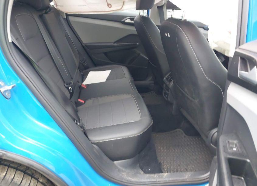 Photo 8 of 2022 Volkswagen Taos 1.5T SE (VIN 3VVLX7B27NM038198)