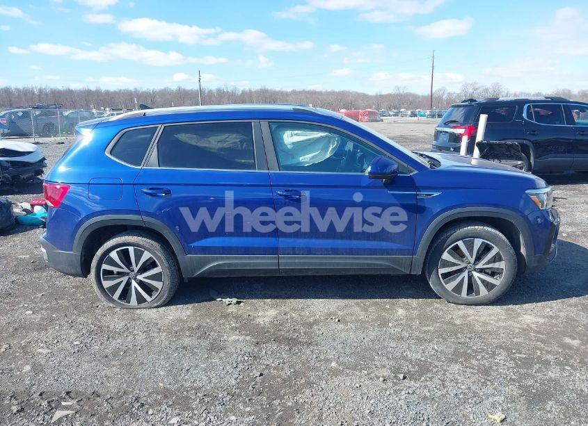 Photo 13 of 2022 Volkswagen Taos 1.5T SE (VIN 3VVLX7B28NM099124)