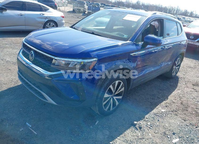 Photo 6 of 2022 Volkswagen Taos 1.5T SE (VIN 3VVLX7B28NM099124)