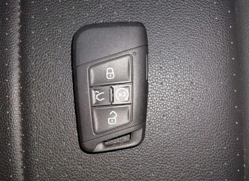 Photo 11 of 2024 Volkswagen Tiguan 2.0T SE/WOLFSBURG EDITION (VIN 3VVMB7AX0RM026819)