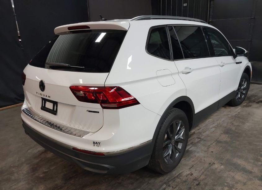 Photo 4 of 2024 Volkswagen Tiguan 2.0T SE/WOLFSBURG EDITION (VIN 3VVMB7AX0RM026819)