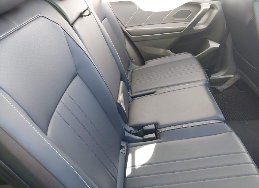 Photo 8 of 2024 Volkswagen Tiguan 2.0T SE/WOLFSBURG EDITION (VIN 3VVMB7AX1RM090867)