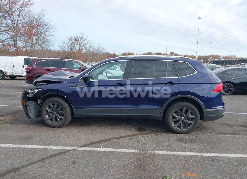 Photo 14 of 2023 Volkswagen Tiguan 2.0T SE (VIN 3VVMB7AX3PM006867)