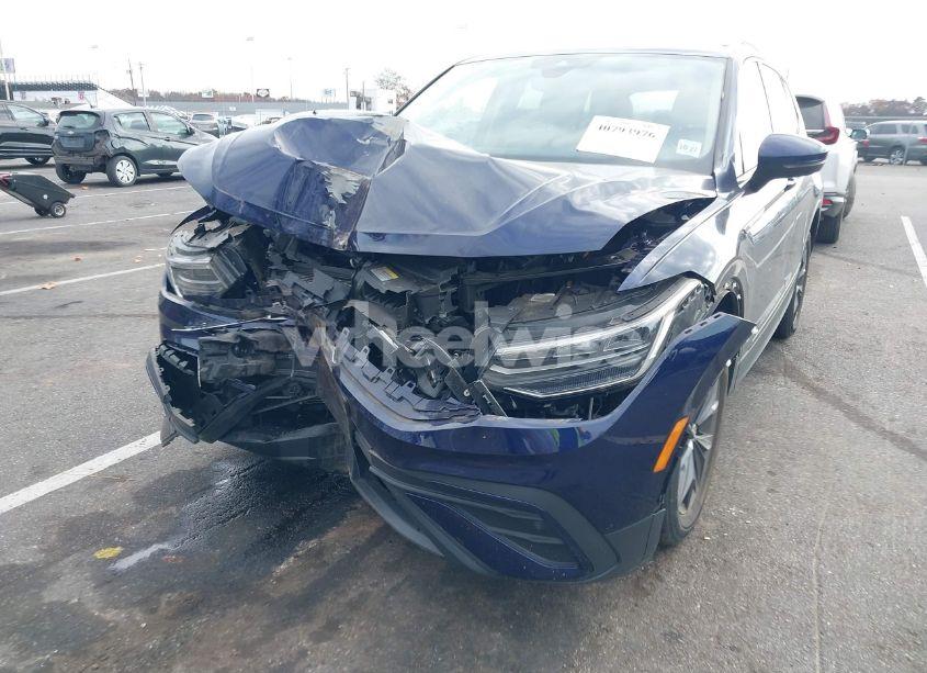 Photo 6 of 2023 Volkswagen Tiguan 2.0T SE (VIN 3VVMB7AX3PM006867)