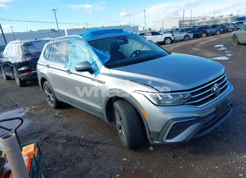 2024 Volkswagen Tiguan 2.0T SE/WOLFSBURG EDITION (VIN 3VVMB7AX5RM015041) main photo