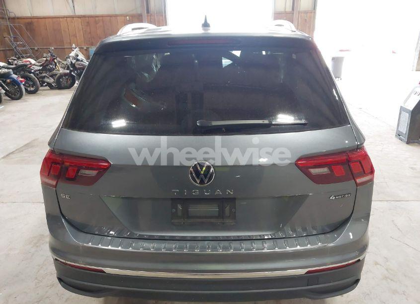 Photo 16 of 2024 Volkswagen Tiguan 2.0T SE/2.0T WOLFSBURG EDITION (VIN 3VVMB7AX5RM057189)