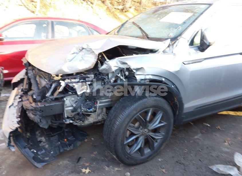 Photo 12 of 2023 Volkswagen Tiguan 2.0T SE (VIN 3VVMB7AX7PM017807)