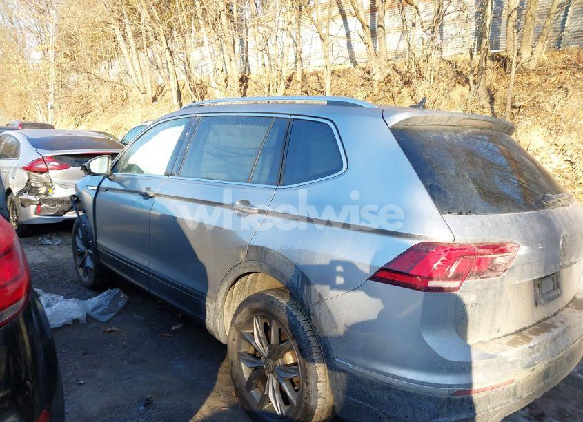Photo 15 of 2023 Volkswagen Tiguan 2.0T SE (VIN 3VVMB7AX7PM017807)