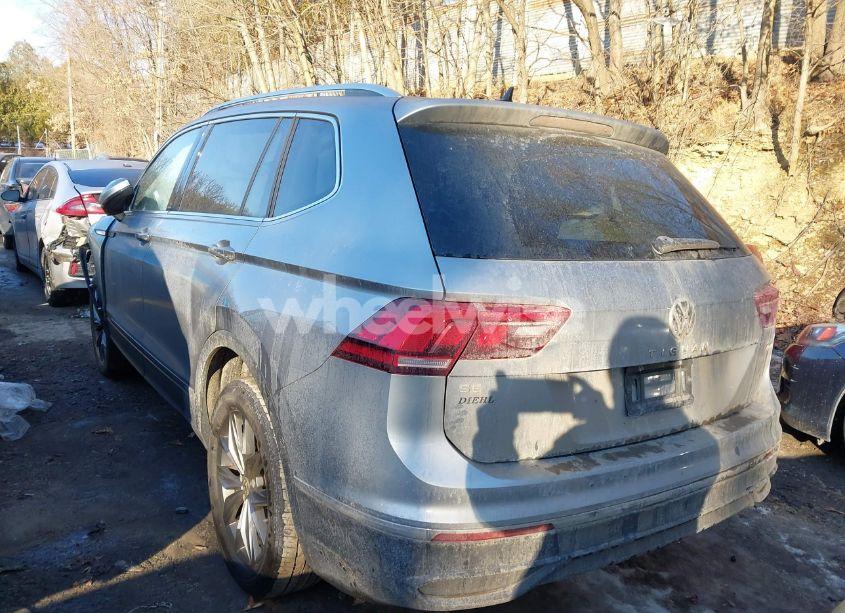 Photo 19 of 2023 Volkswagen Tiguan 2.0T SE (VIN 3VVMB7AX7PM017807)