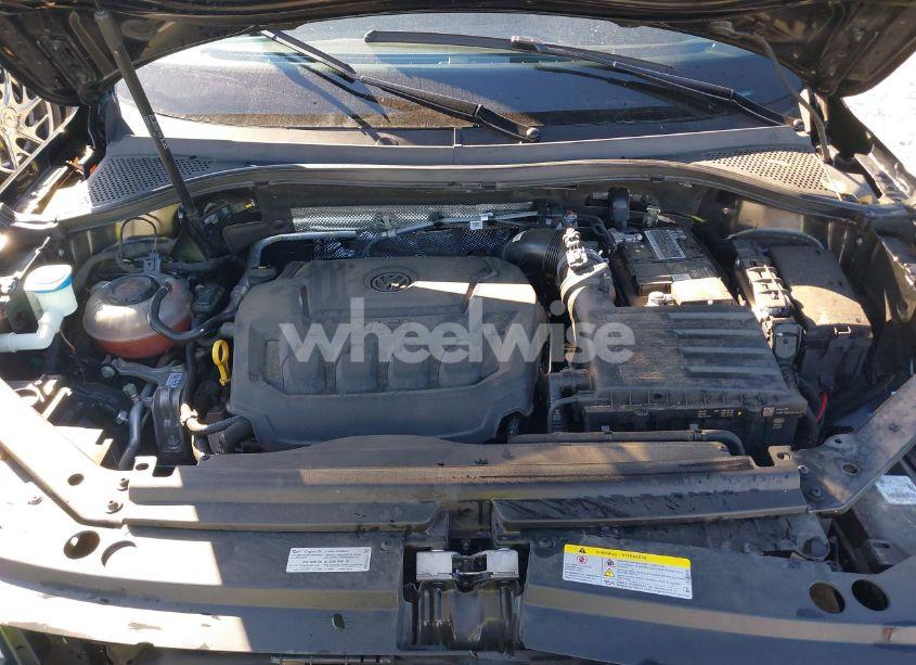 Photo 10 of 2023 Volkswagen Tiguan 2.0T SE (VIN 3VVMB7AX7PM032629)