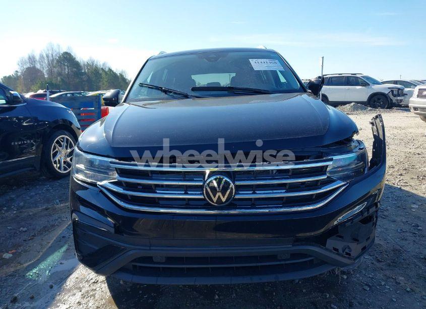 Photo 12 of 2023 Volkswagen Tiguan 2.0T SE (VIN 3VVMB7AX7PM032629)