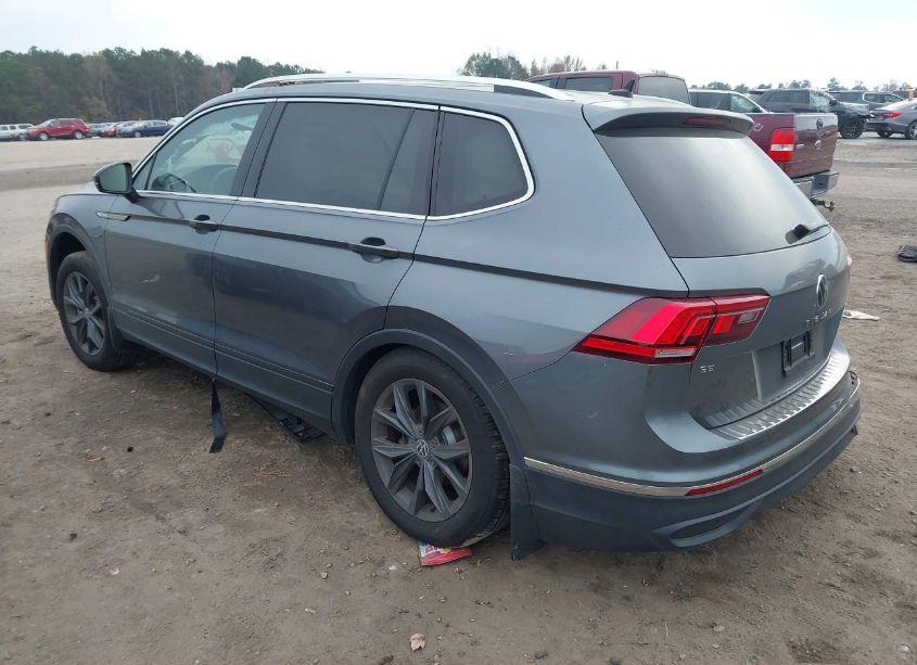 Photo 3 of 2024 Volkswagen Tiguan 2.0T SE/WOLFSBURG EDITION (VIN 3VVMB7AXXRM067202)