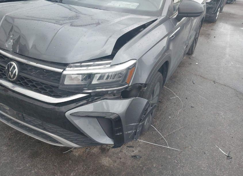 Photo 17 of 2022 Volkswagen Taos 1.5T S (VIN 3VVMX7B26NM032770)