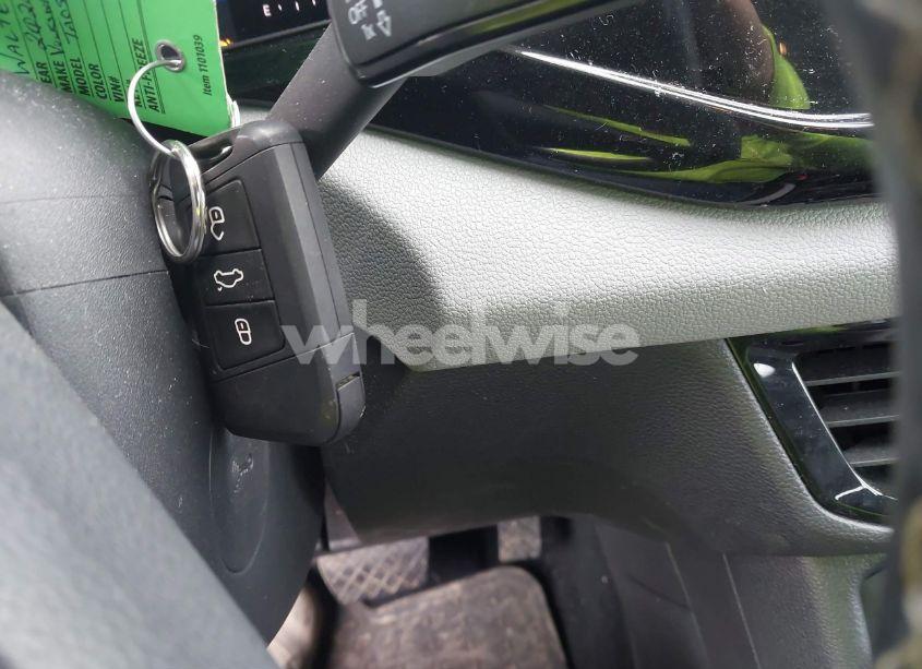 Photo 11 of 2022 Volkswagen Taos 1.5T S (VIN 3VVMX7B2XNM038376)