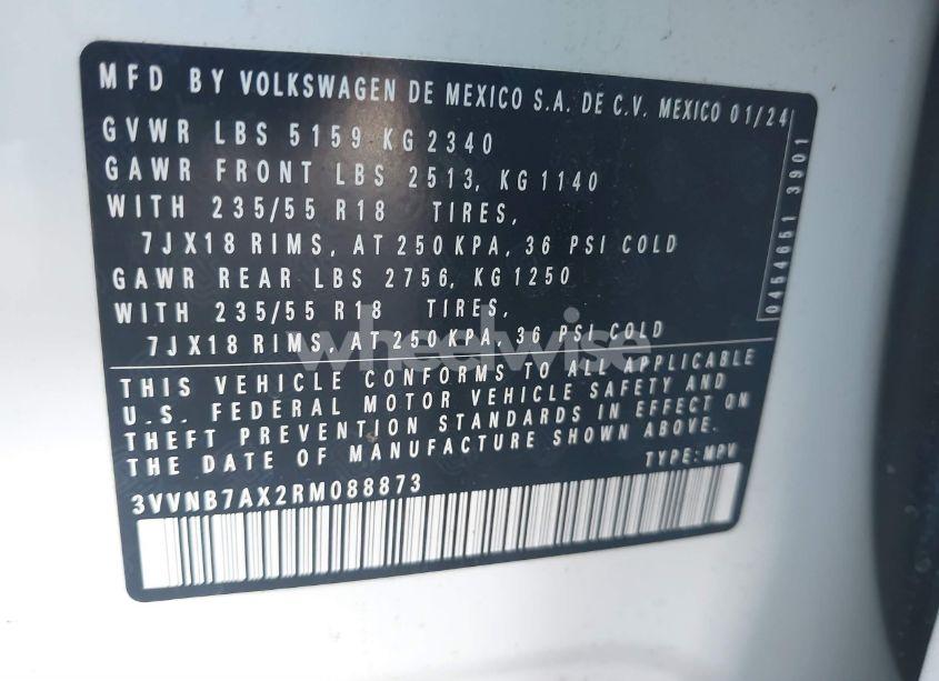 Photo 9 of 2024 Volkswagen Tiguan (VIN 3VVNB7AX2RM088873)