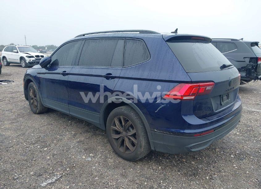 Photo 3 of 2023 Volkswagen Tiguan 2.0T SE (VIN 3VVNB7AX3PM100137)