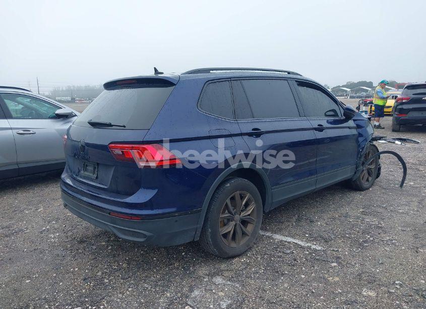 Photo 4 of 2023 Volkswagen Tiguan 2.0T SE (VIN 3VVNB7AX3PM100137)