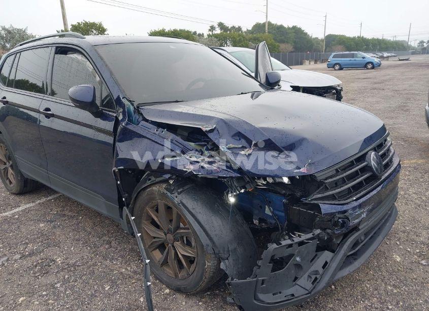 Photo 6 of 2023 Volkswagen Tiguan 2.0T SE (VIN 3VVNB7AX3PM100137)