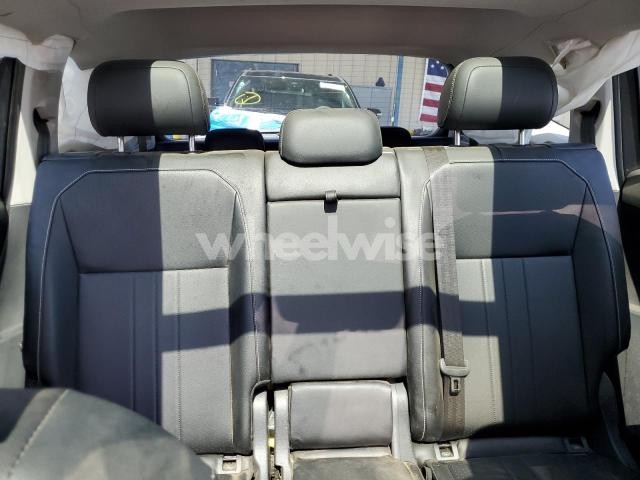 Photo 13 of 2024 VOLKSWAGEN TIGUAN SE (VIN 3VVNB7AX3RM148188)