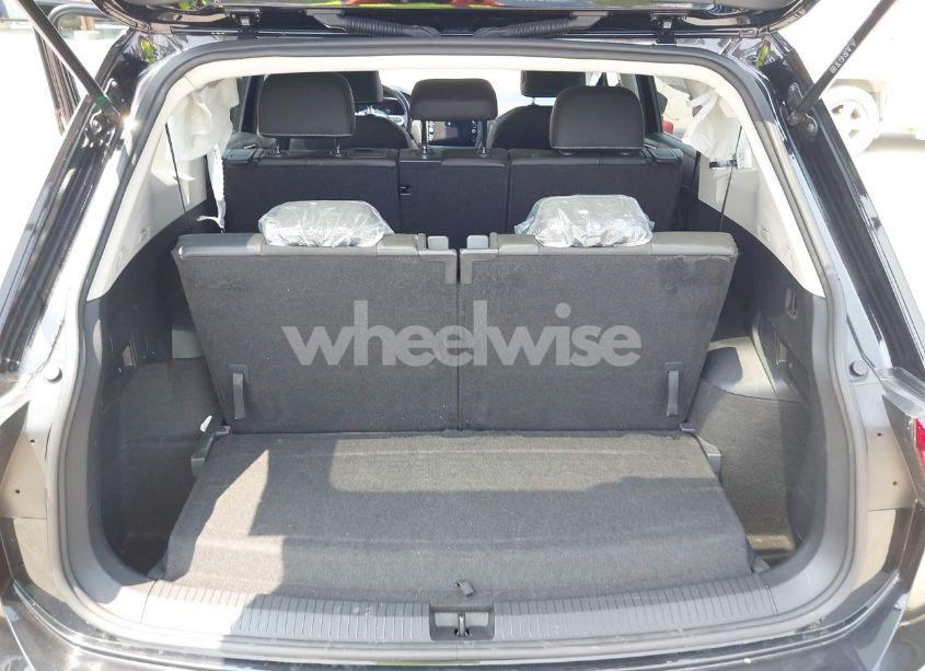 Photo 18 of 2023 Volkswagen Tiguan 2.0T SE (VIN 3VVNB7AX5PM017938)