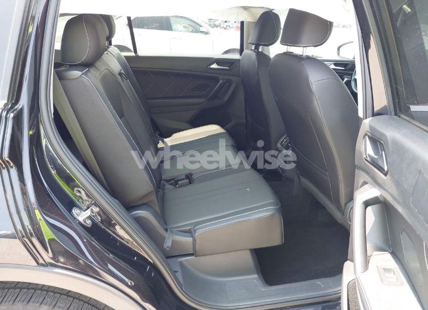 Photo 8 of 2023 Volkswagen Tiguan 2.0T SE (VIN 3VVNB7AX5PM017938)