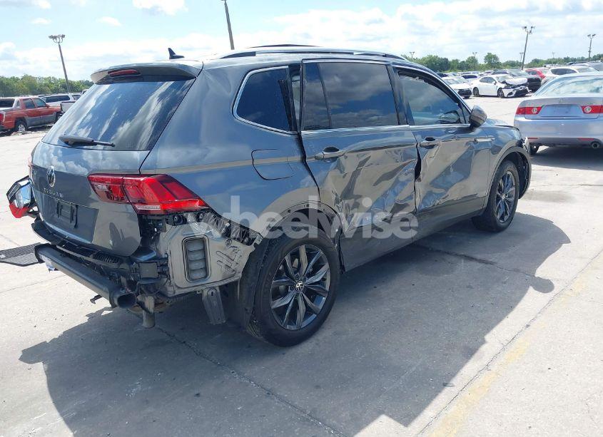 Photo 4 of 2023 Volkswagen Tiguan 2.0T SE (VIN 3VVNB7AX5PM064693)