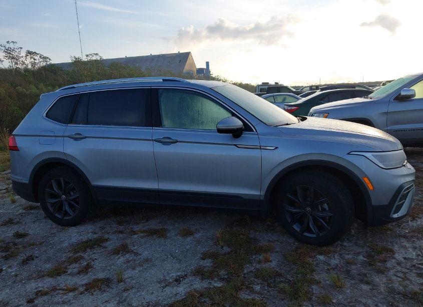 Photo 13 of 2023 Volkswagen Tiguan 2.0T SE (VIN 3VVNB7AX5PM075550)