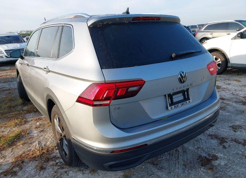 Photo 3 of 2023 Volkswagen Tiguan 2.0T SE (VIN 3VVNB7AX5PM075550)