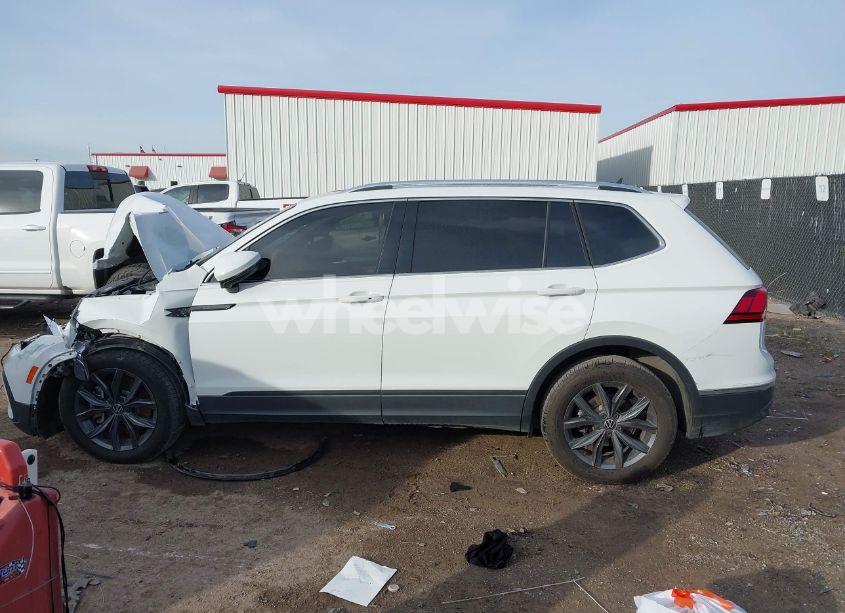 Photo 14 of 2024 Volkswagen Tiguan 2.0T SE/WOLFSBURG EDITION (VIN 3VVNB7AX6RM003078)