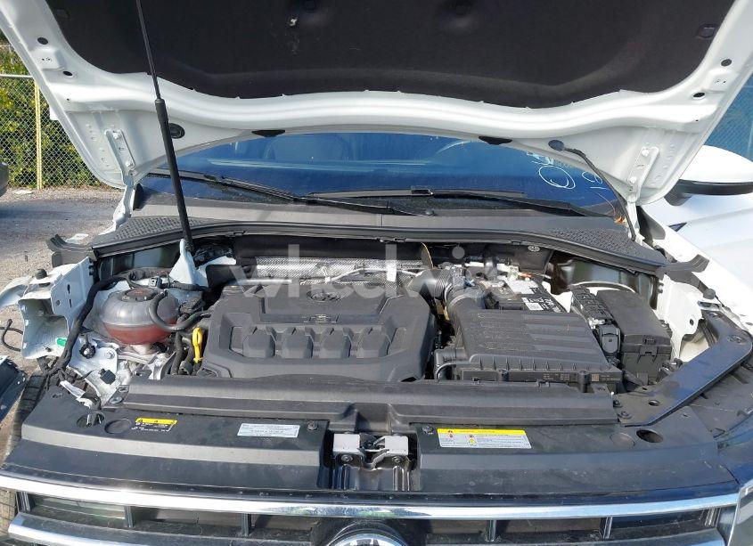 Photo 10 of 2024 Volkswagen Tiguan 2.0T SE/WOLFSBURG EDITION (VIN 3VVNB7AX6RM080436)