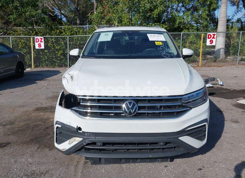 Photo 12 of 2024 Volkswagen Tiguan 2.0T SE/WOLFSBURG EDITION (VIN 3VVNB7AX6RM080436)