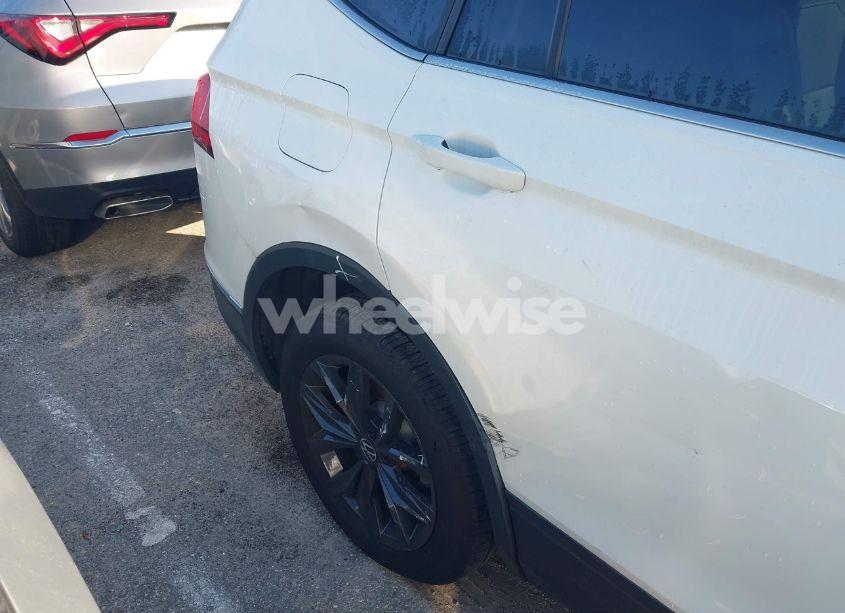 Photo 17 of 2024 Volkswagen Tiguan 2.0T SE/WOLFSBURG EDITION (VIN 3VVNB7AX6RM080436)