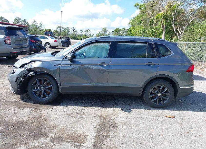 Photo 14 of 2024 Volkswagen Tiguan 2.0T SE/WOLFSBURG EDITION (VIN 3VVNB7AX6RM200588)