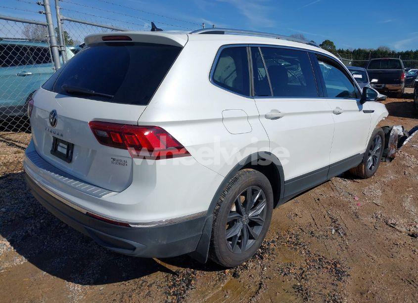 Photo 4 of 2023 Volkswagen Tiguan 2.0T SE (VIN 3VVNB7AX8PM028383)